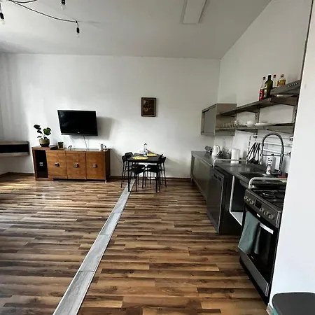 Kamienica4 Apartment *